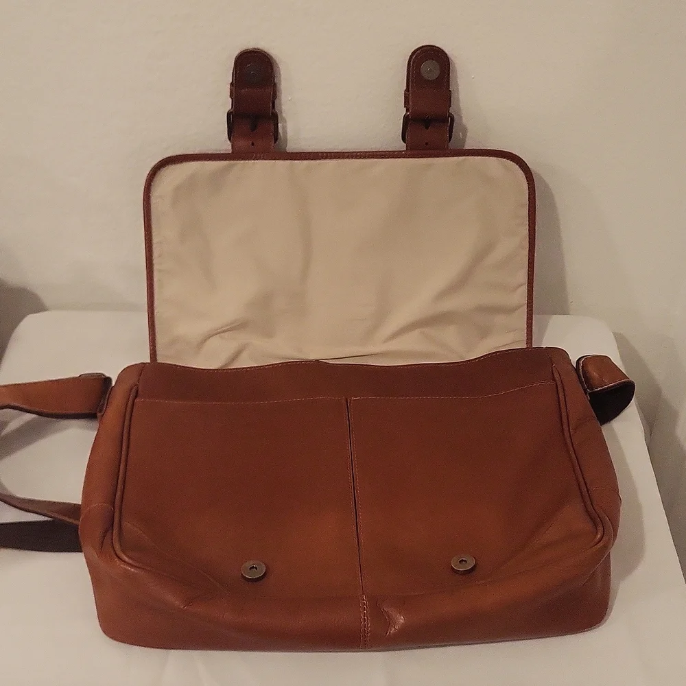 Briefcase & laptop Messenger bag